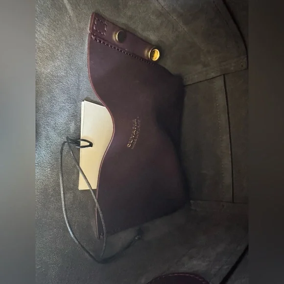 NWT CUYANA Mini Linea Bucket Bag in PLUM Smooth Leather - Picture 7 of 12